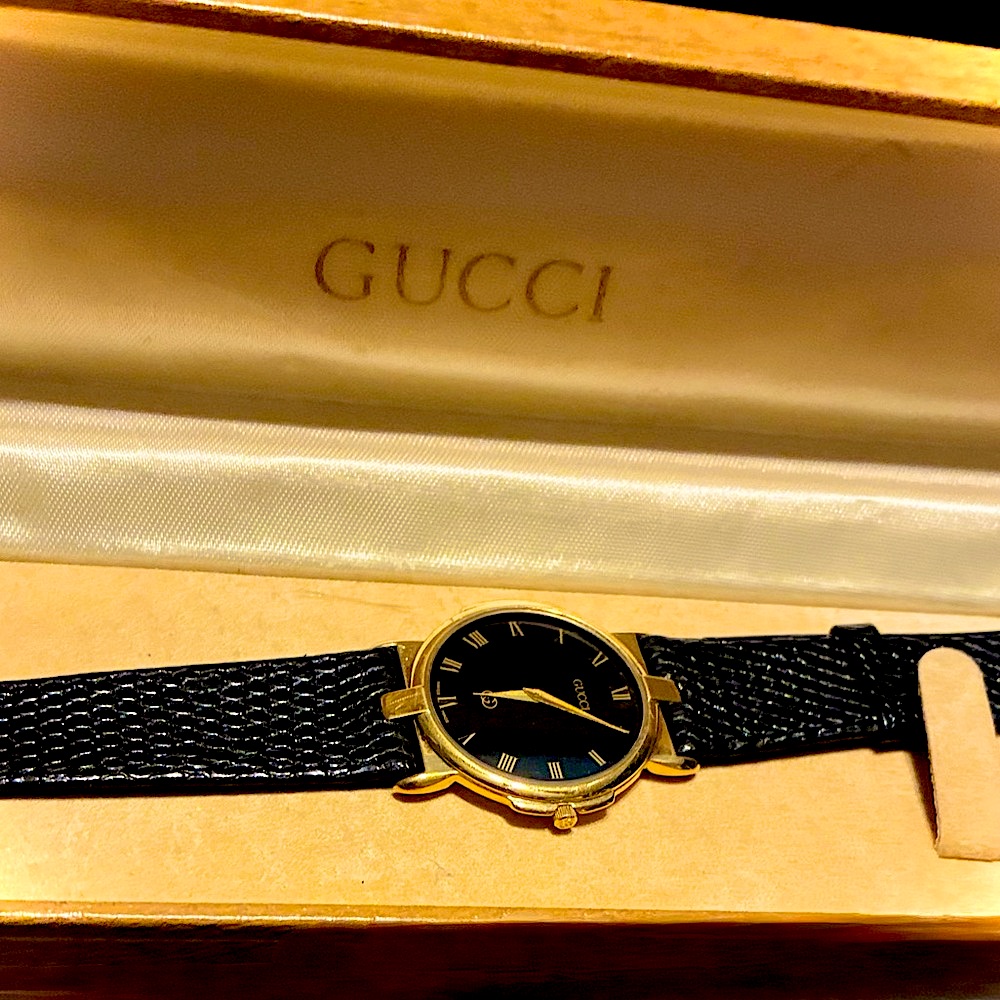 Authentic Gucci 3400f M Gold Watch With Black Quartz [Mint Condition]
